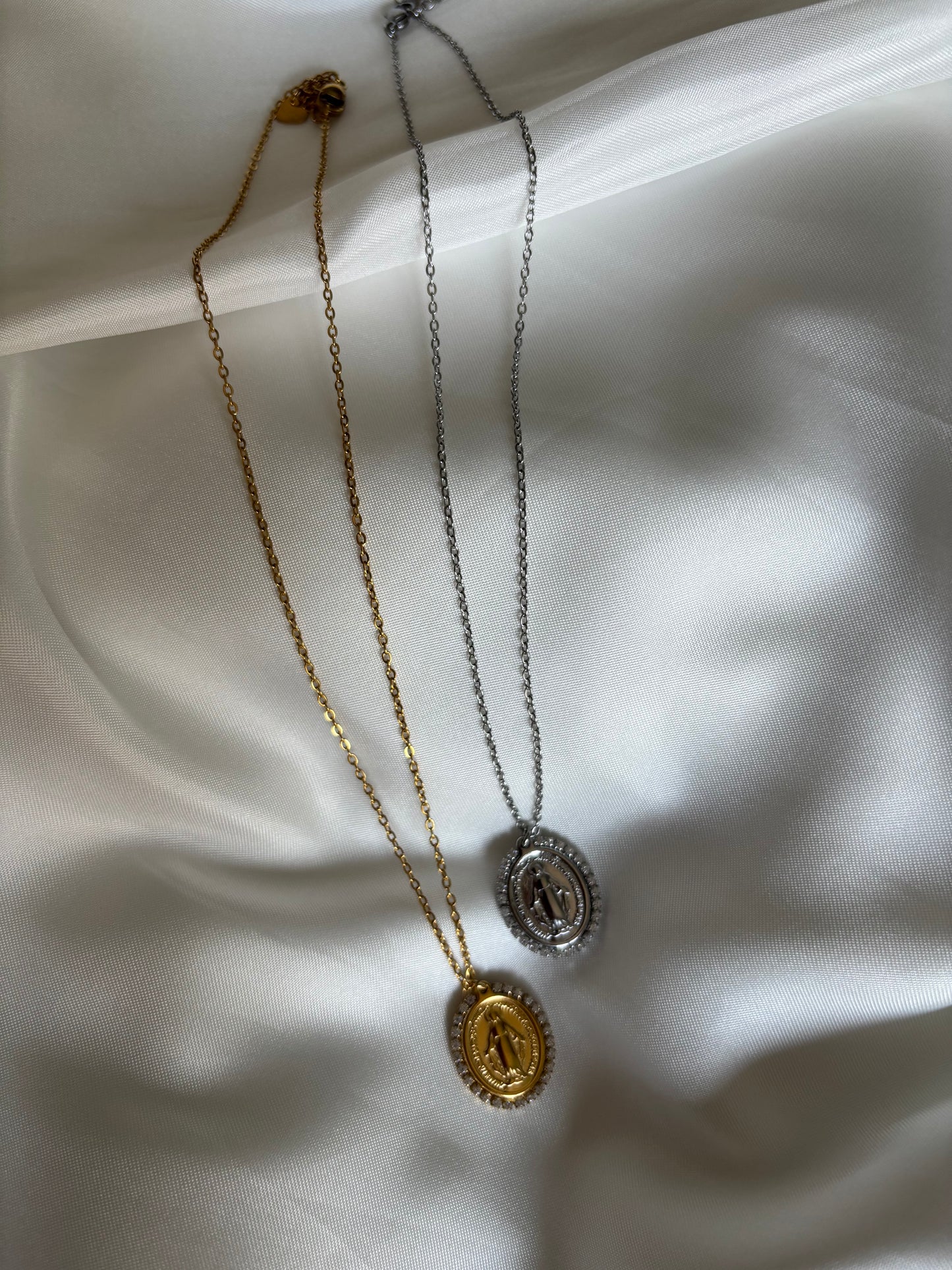 Collana Religion Oro