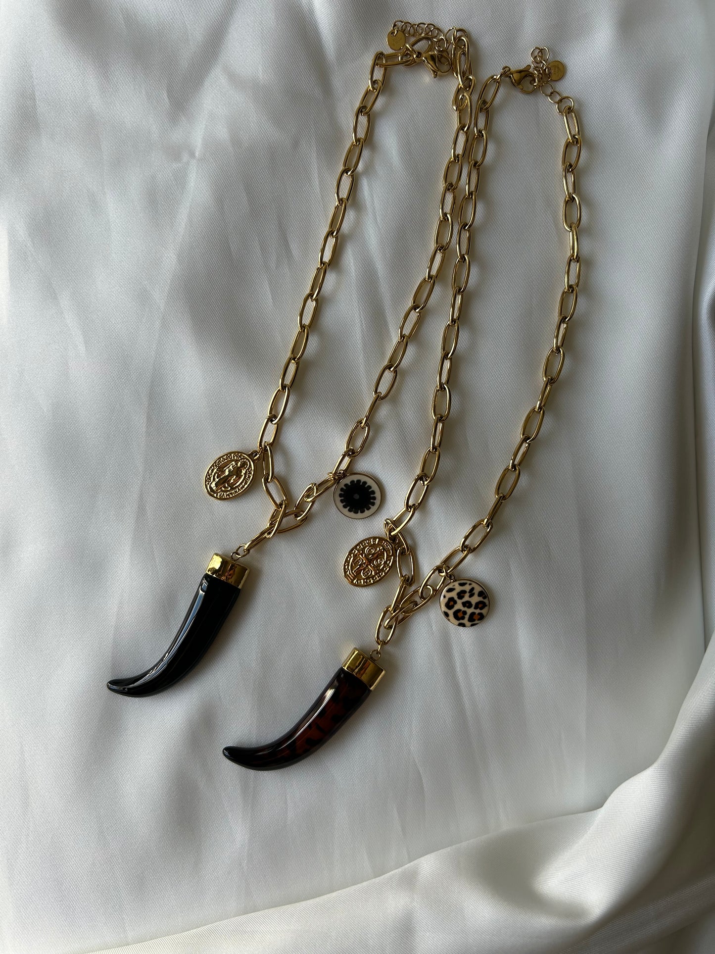 Collana Cornix