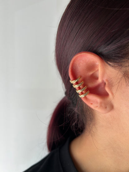 Earcuff Rubinia Oro