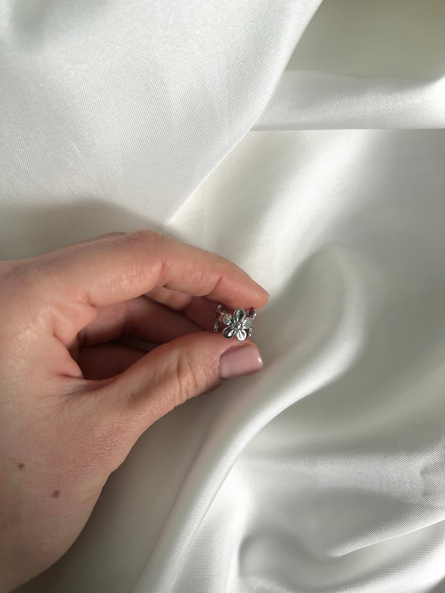 Earcuff Flower Argento