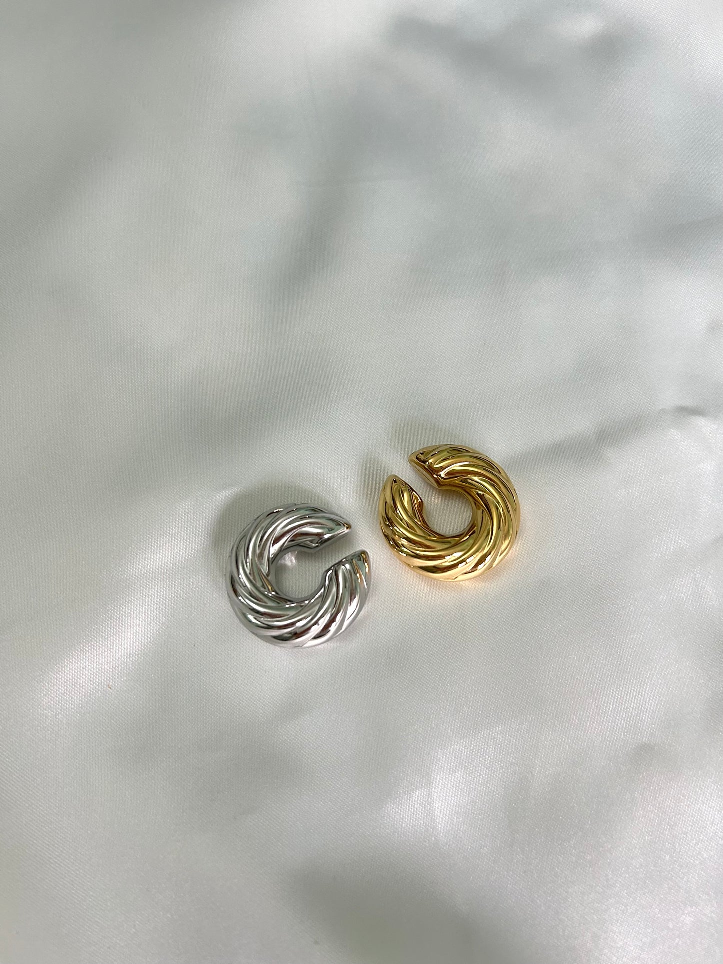 Earcuff Zebra Argento